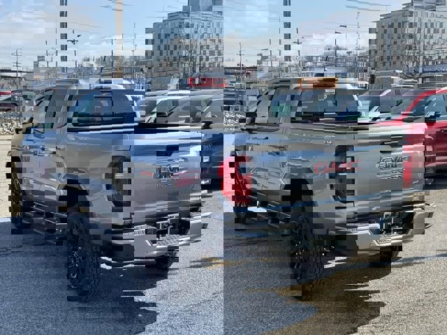 New 2026 GMC Canyon Elevation w/ Convenience Package image 3