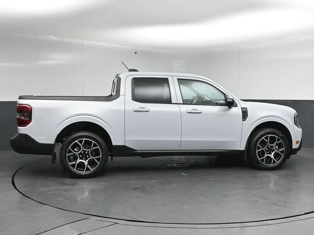 Certified 2025 Ford Maverick Lariat AWD/4WD image 8