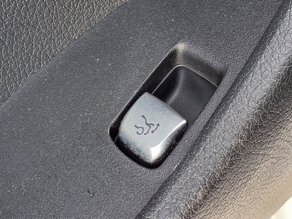 Used 2019 Mercedes-Benz E 450 4MATIC Coupe image 25