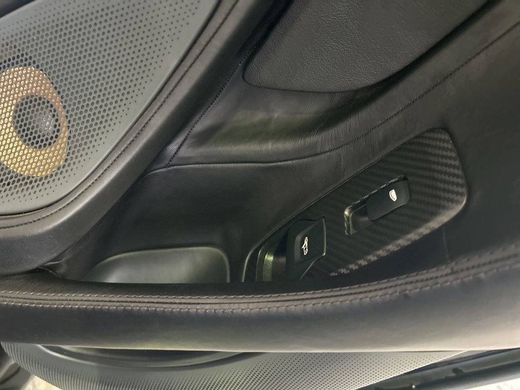 Used 2020 McLaren 570S Spider image 29