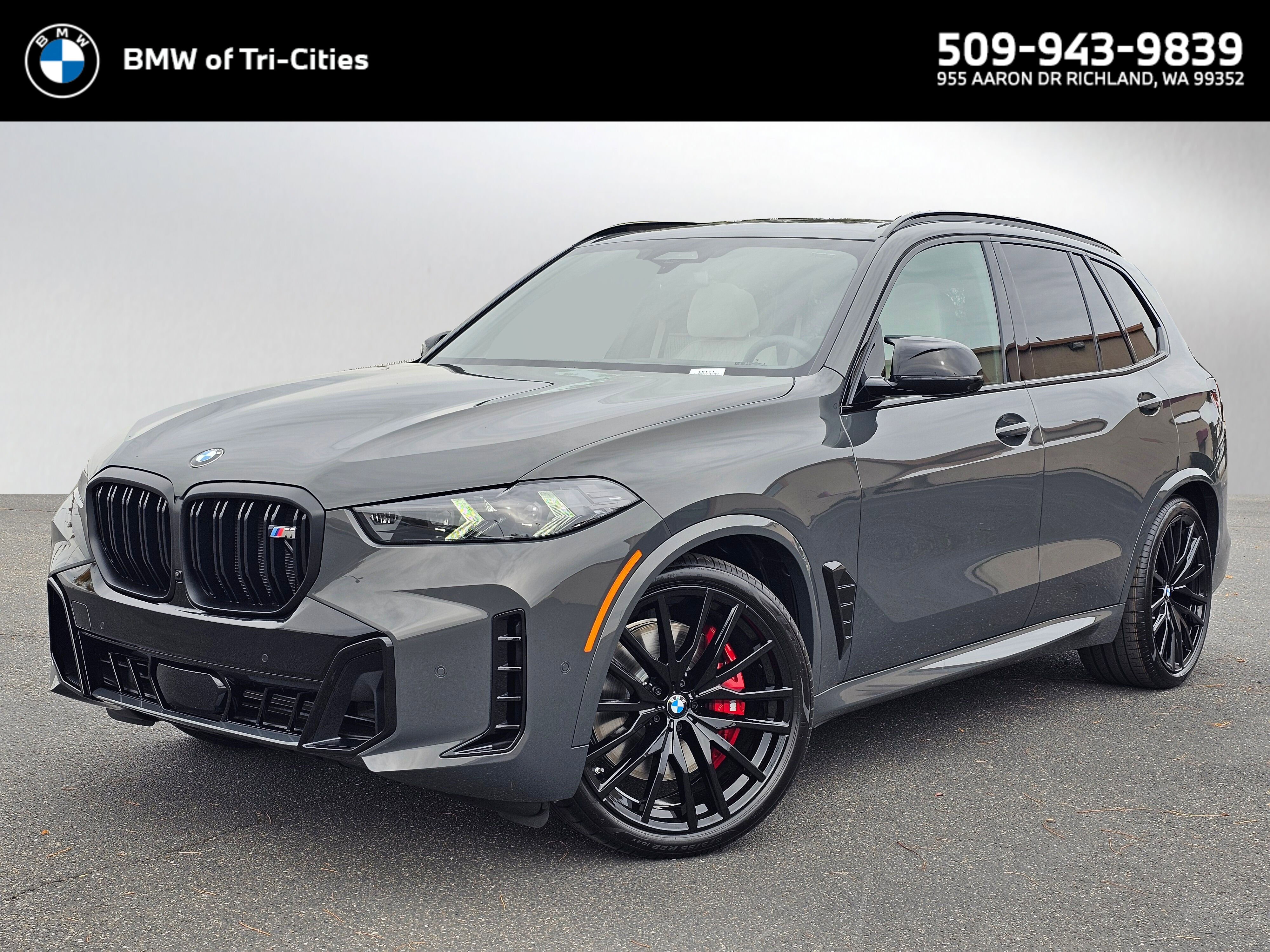 New 2026 BMW X5 M60i