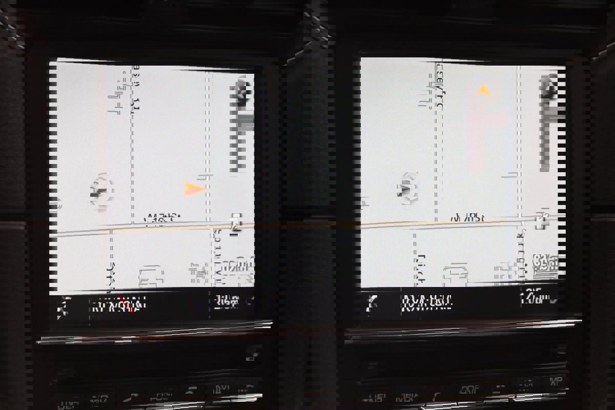 Used 2016 Porsche 911 Carrera Black Edition w/ Sport Chrono Package image 9