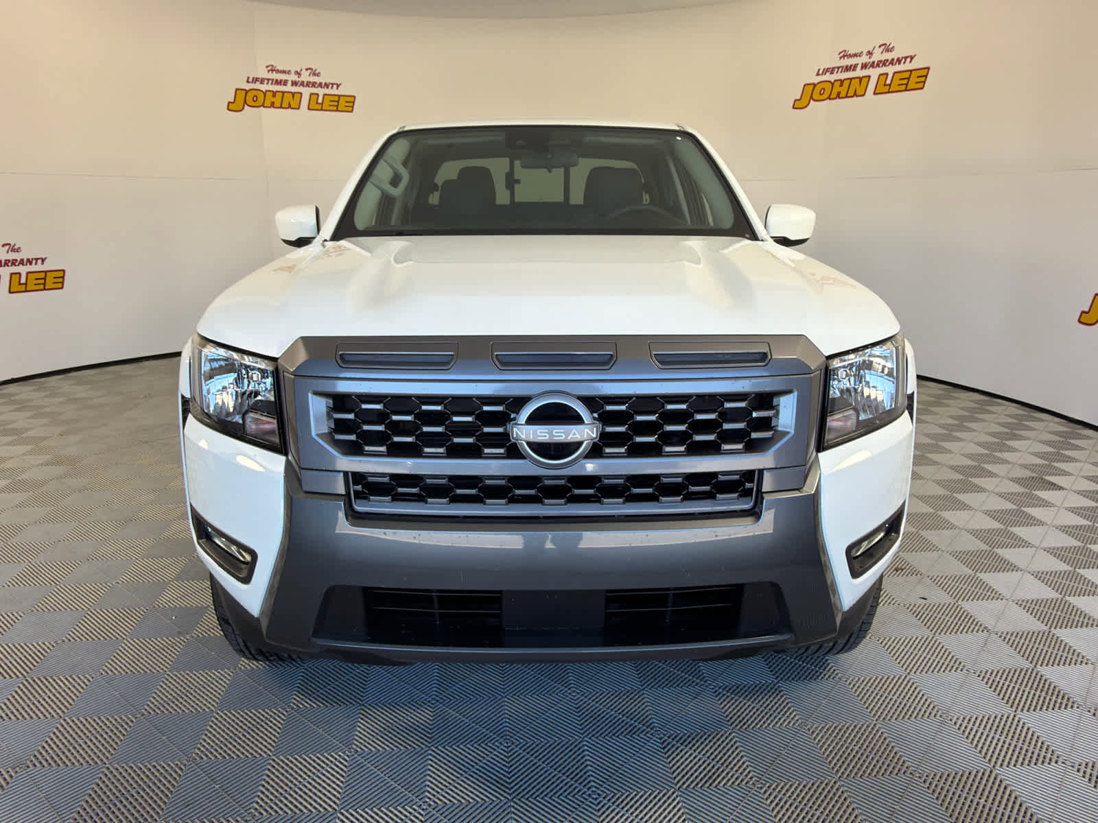 New 2025 Nissan Frontier SV w/ SV Convenience Package image 8