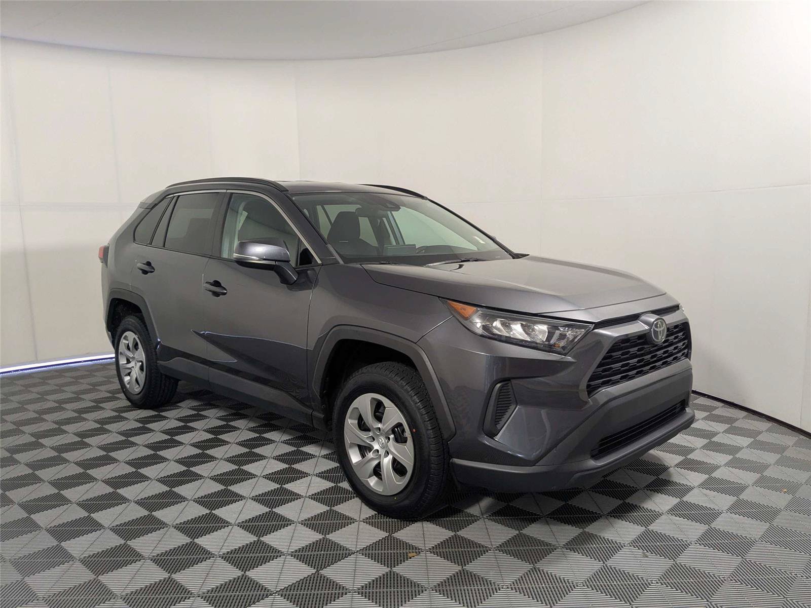 Used 2020 Toyota RAV4 LE w/ All Weather Liner Package FWD image 4