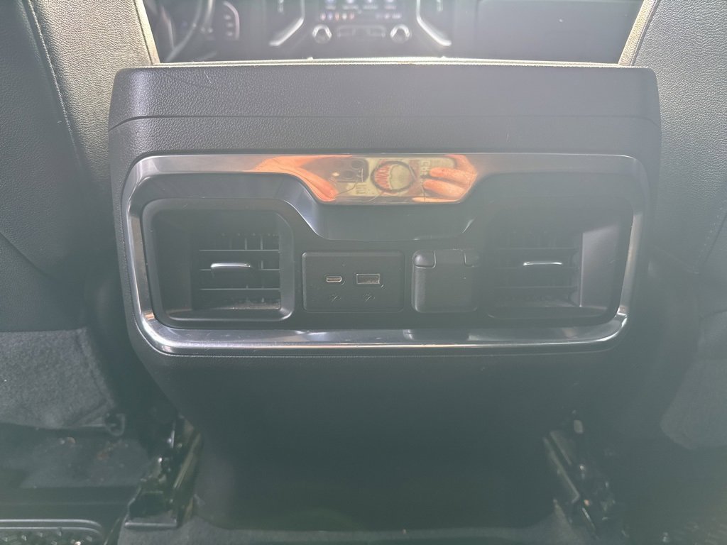 Used 2022 GMC Sierra 2500 AT4 image 18