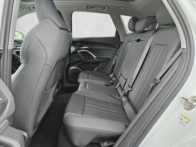 Used 2025 Audi Q5 Premium w/ Premium Plus AWD/4WD image 14