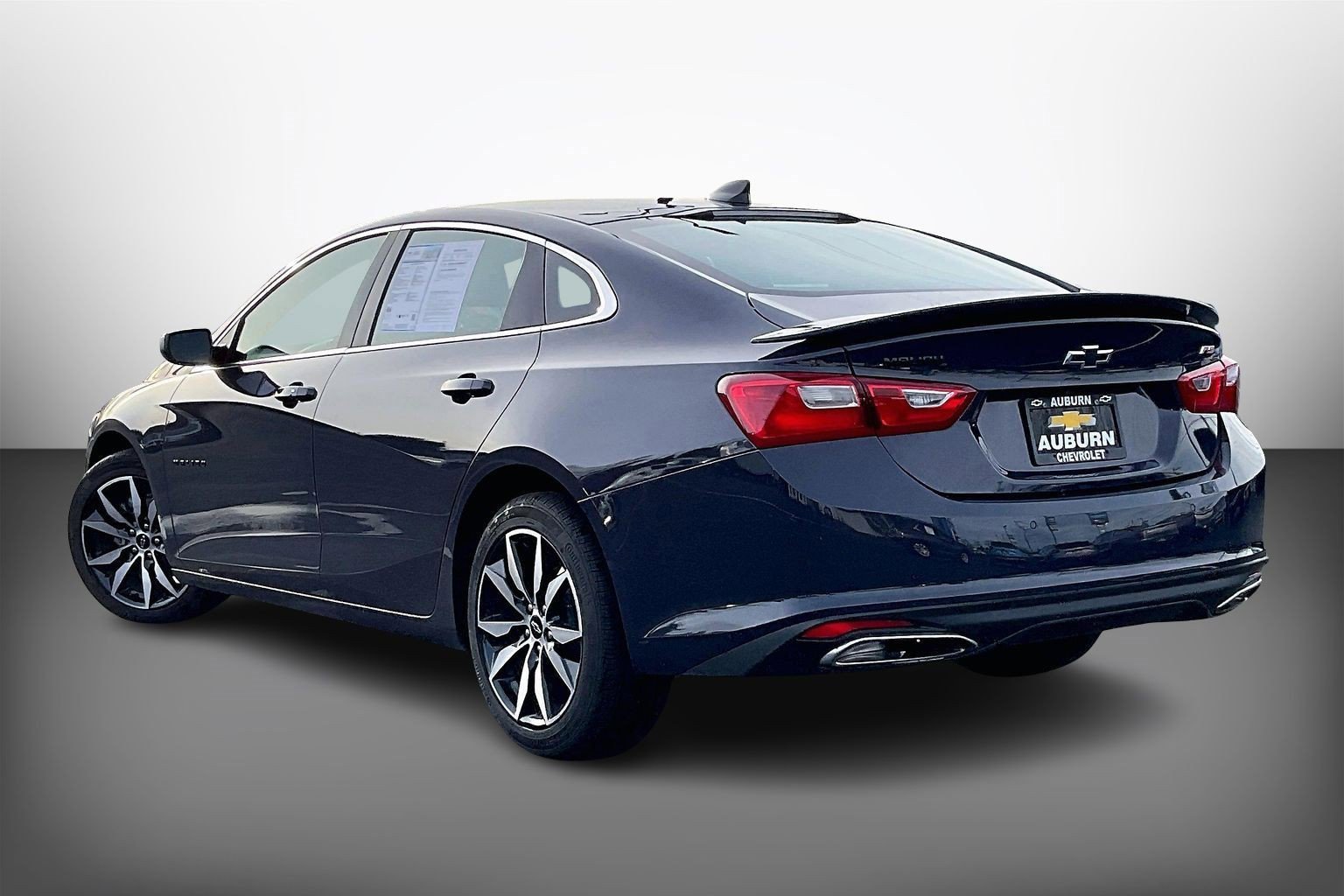 Used 2025 Chevrolet Malibu RS w/ LPO, Floor Liner Package image 10