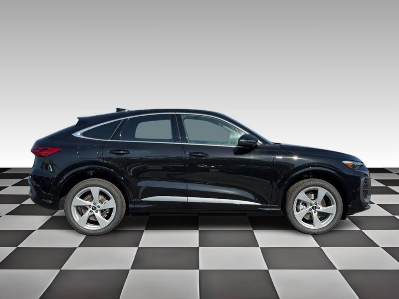 New 2025 Audi Q5 Premium Plus image 2