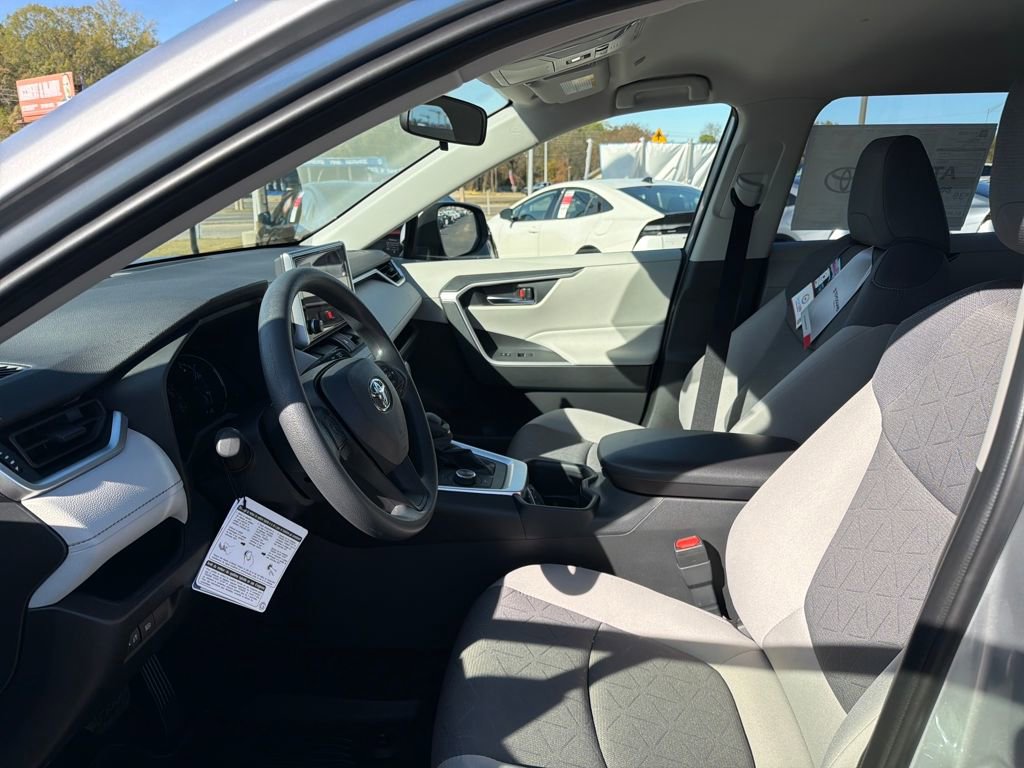 New 2025 Toyota RAV4 XLE image 11