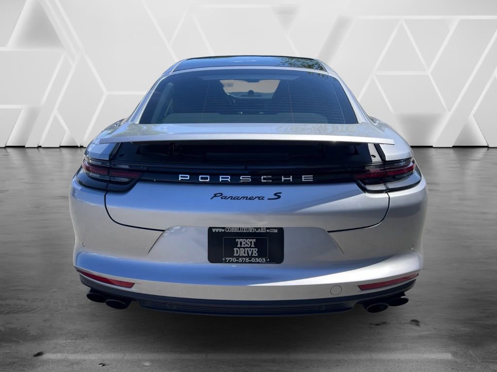 Used 2017 Porsche Panamera 4S image 10