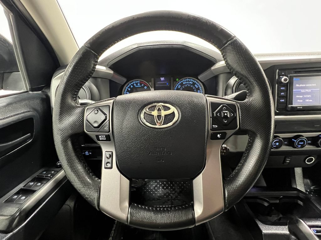 Used 2016 Toyota Tacoma SR5 w/ Towing Package RWD image 21