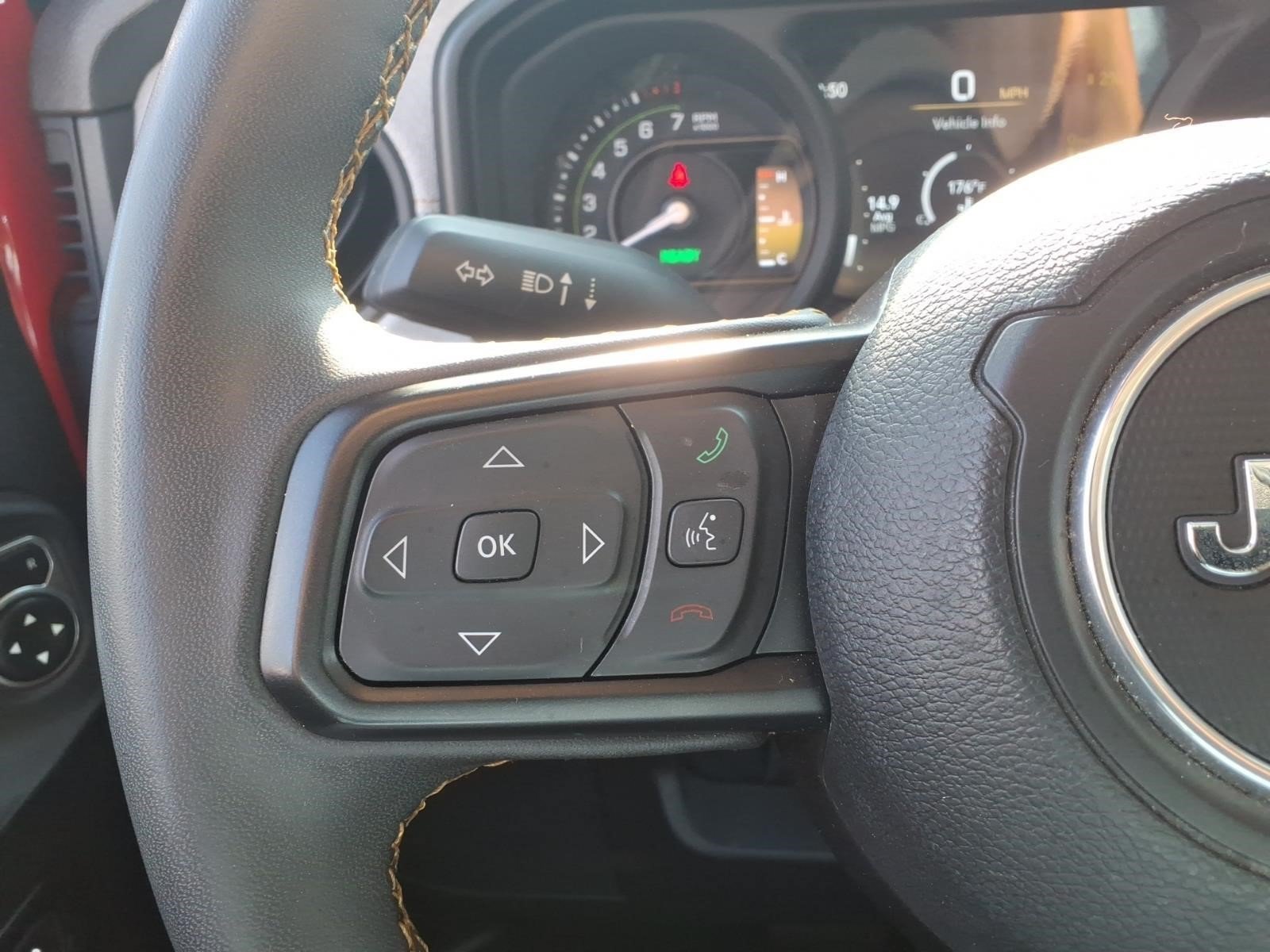 Used 2024 Jeep Wrangler Unlimited AWD/4WD image 25