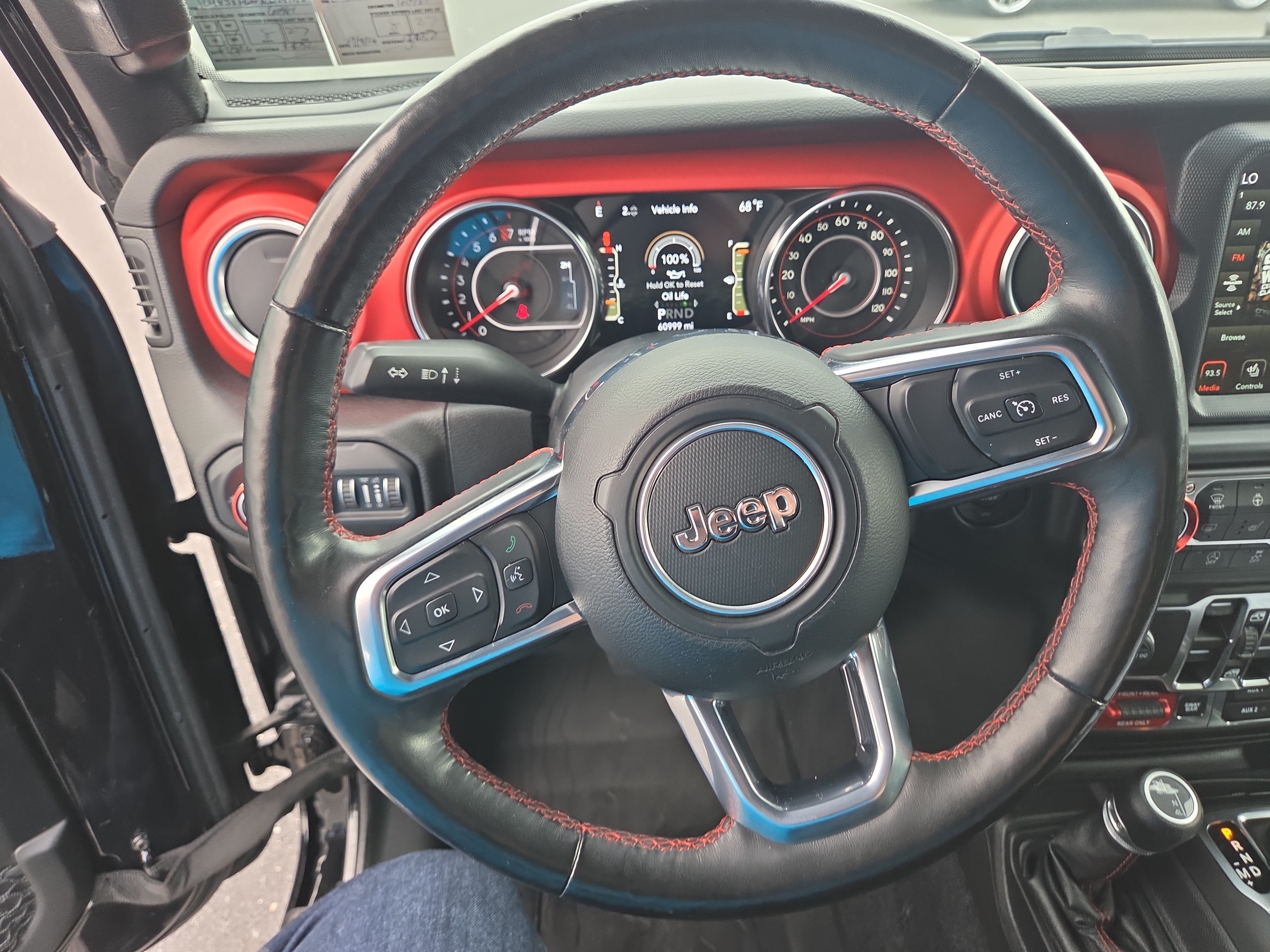Used 2020 Jeep Wrangler Unlimited Rubicon AWD/4WD image 3