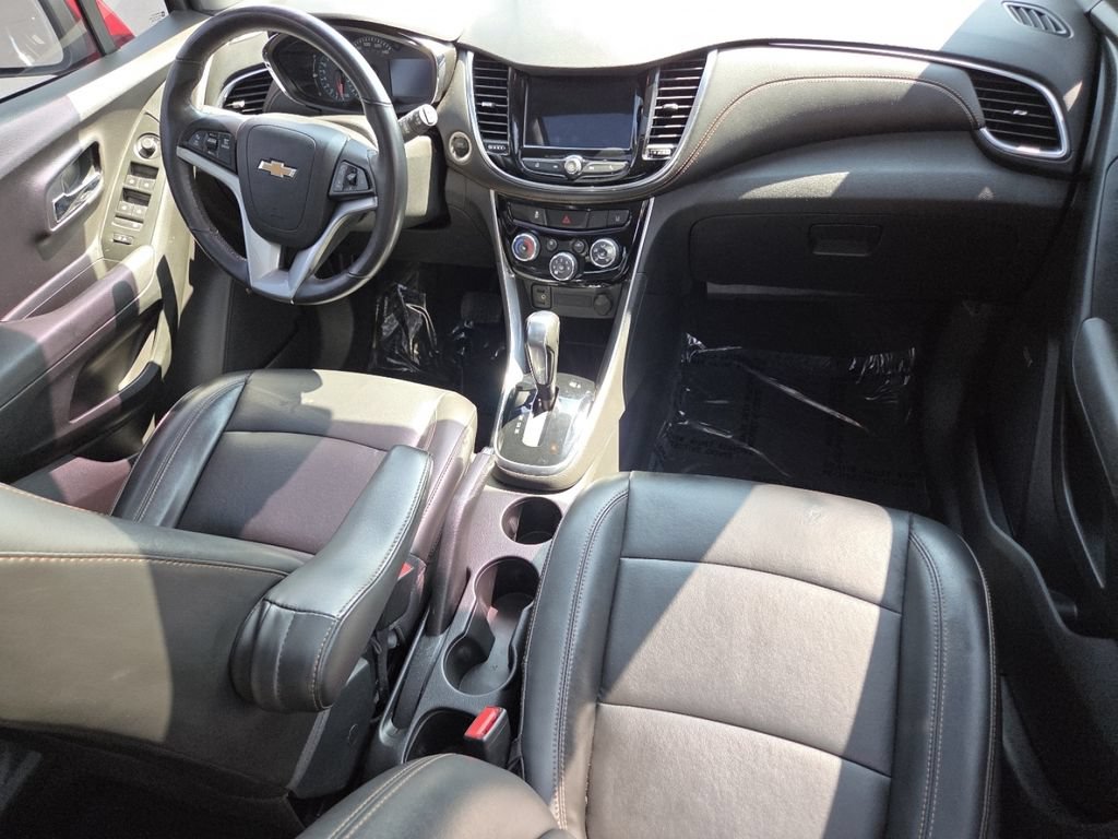 Used 2018 Chevrolet Trax Premier FWD image 29