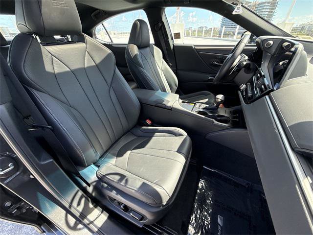Certified 2024 Lexus ES 350 F Sport image 26