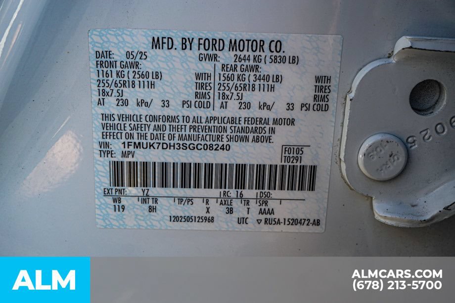 Used 2025 Ford Explorer Active RWD image 61