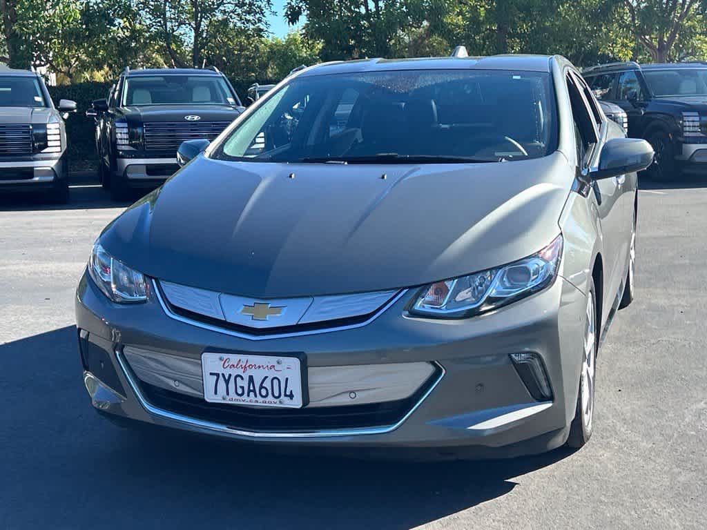 Used 2017 Chevrolet Volt Premier w/ Driver Confidence II Package FWD image 2