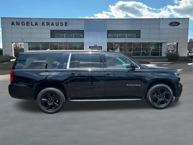 Used 2020 Chevrolet Suburban LT w/ LT Midnight Edition RWD image 10