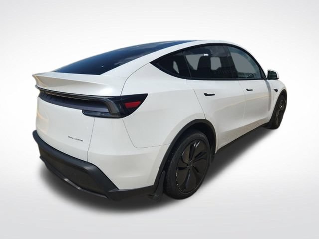 Used 2026 Tesla Model Y Long Range AWD/4WD image 8
