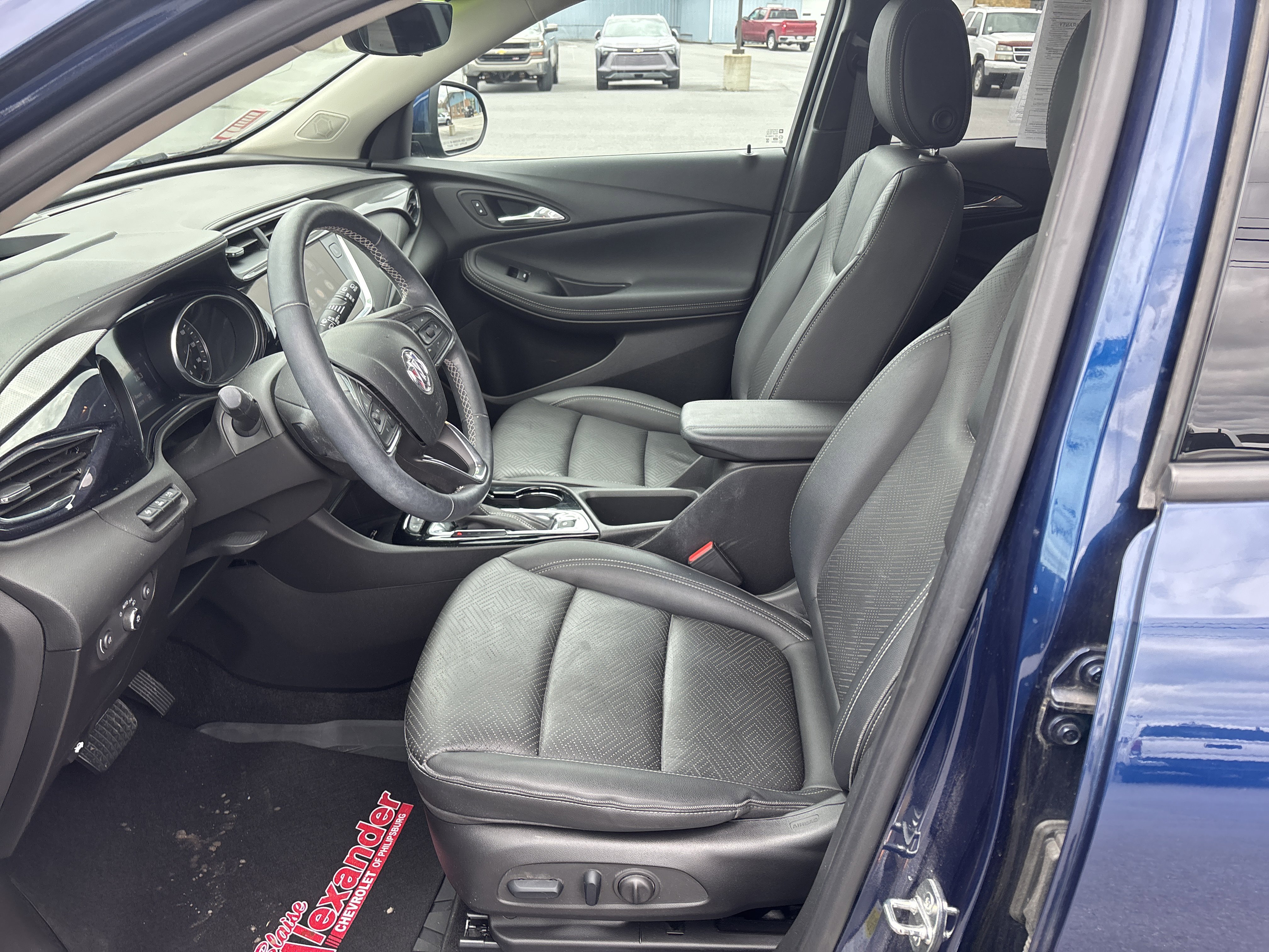 Used 2023 Buick Encore GX Essence w/ Advanced Technology Package image 12