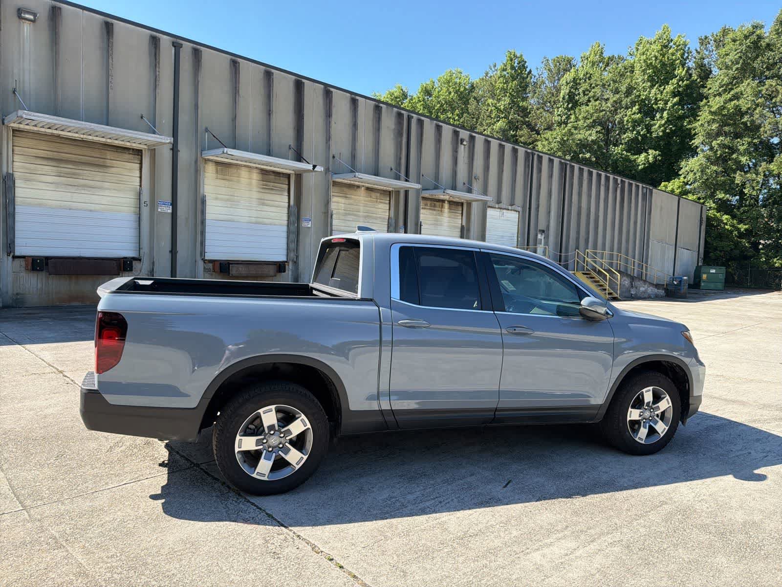 Used 2025 Honda Ridgeline RTL image 12