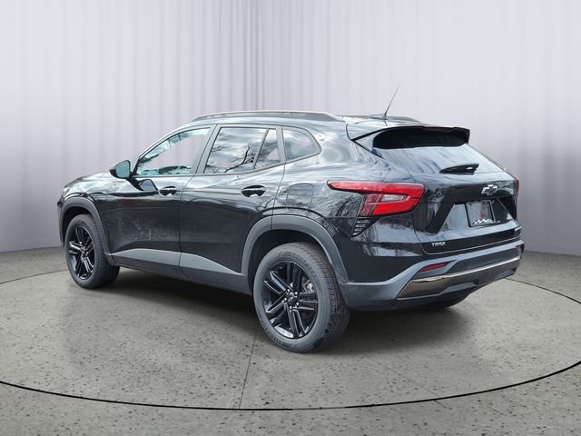 Used 2024 Chevrolet Trax ACTIV w/ Driver Confidence Package image 4