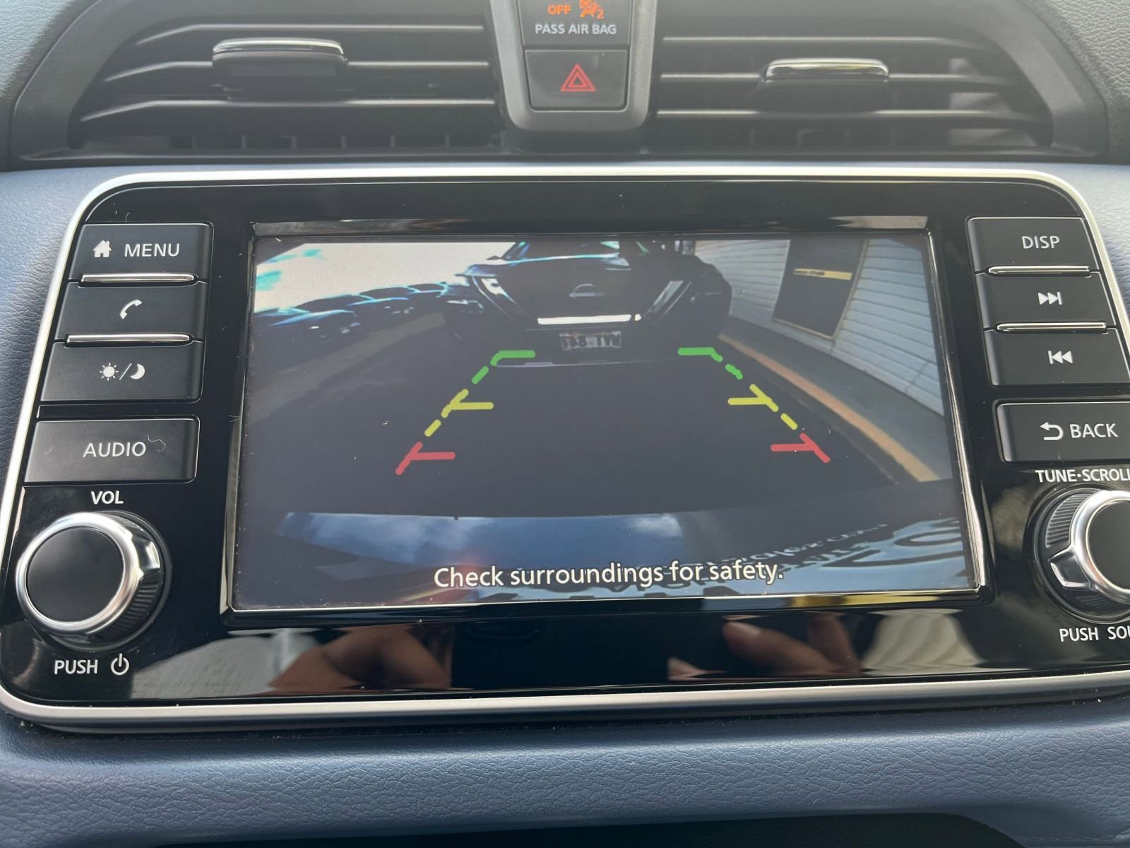 Used 2023 Nissan Versa SV image 17