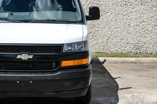 Used 2020 Chevrolet Express 2500 w/ Driver Convenience Package image 32