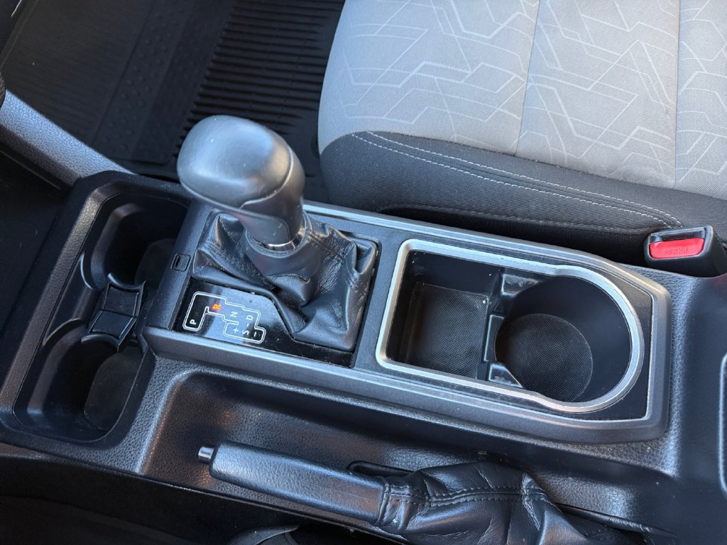 Used 2023 Toyota Tacoma TRD Sport AWD/4WD image 37