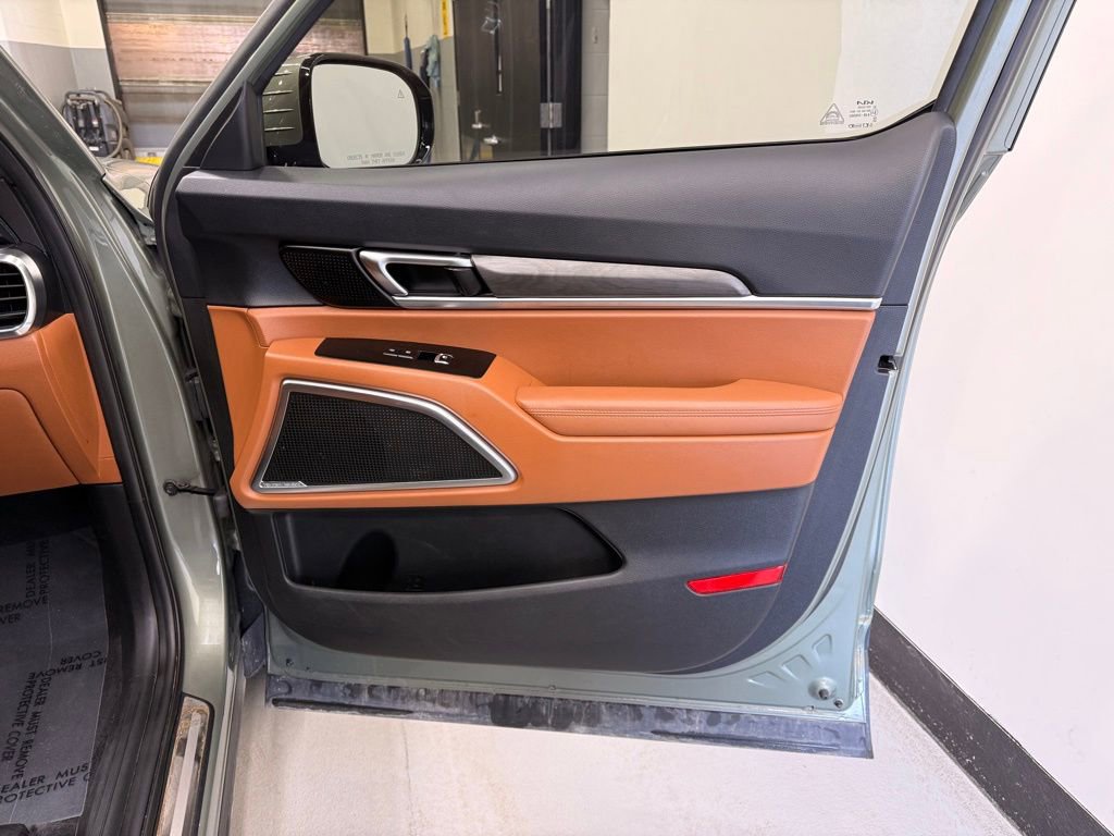Used 2023 Kia Telluride SX image 29