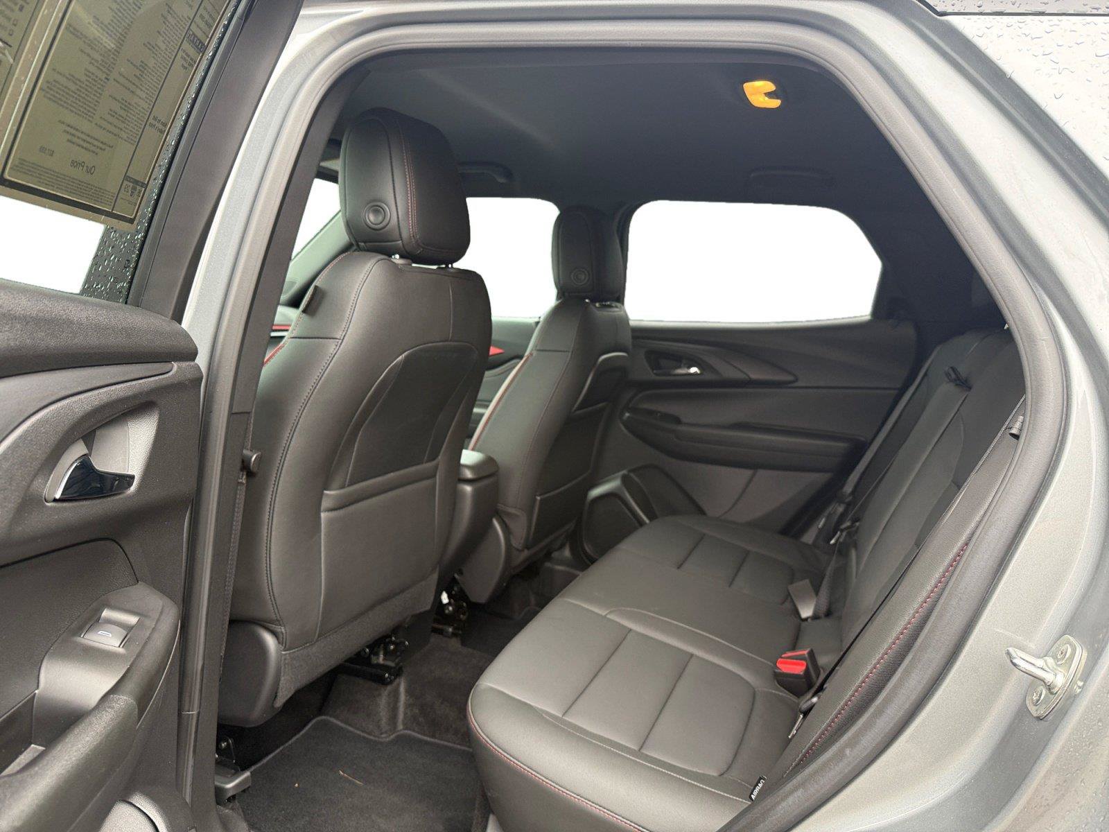 Used 2024 Chevrolet TrailBlazer RS w/ Driver Confidence Package AWD/4WD image 19