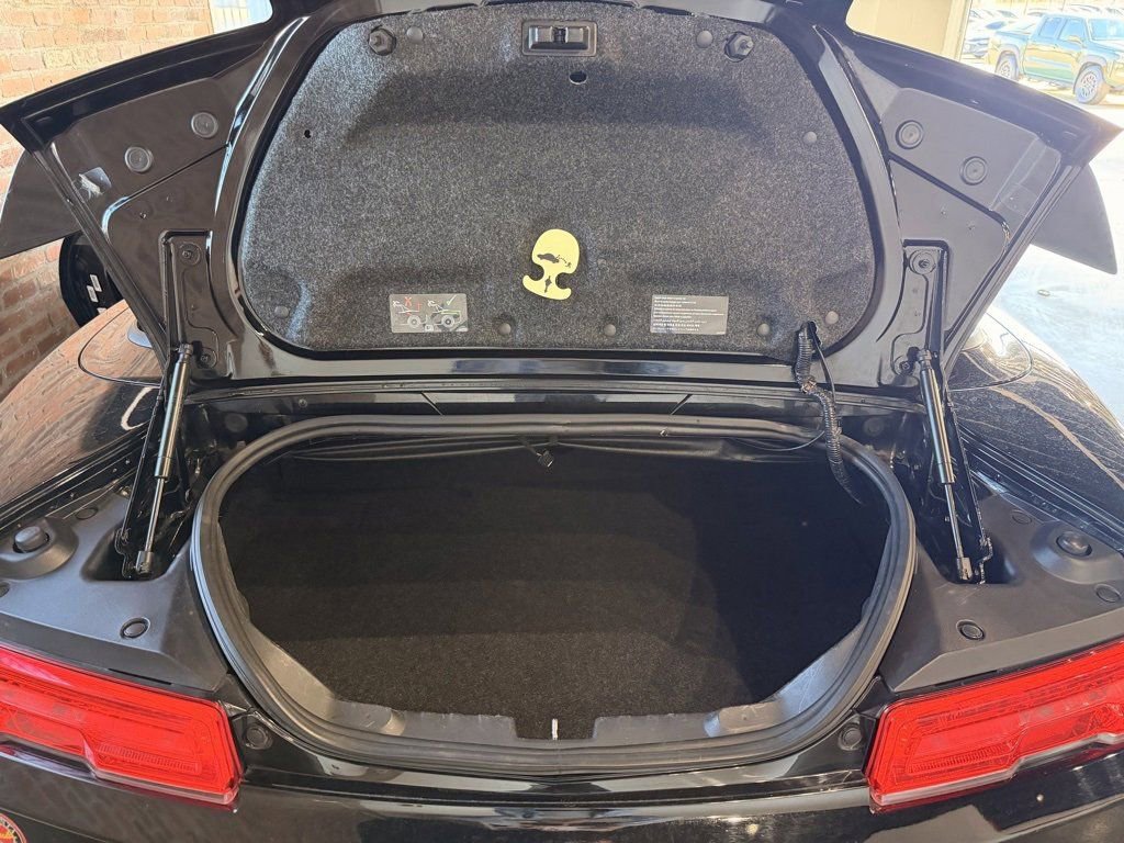 Used 2015 Chevrolet Camaro LT w/ RS Package image 9