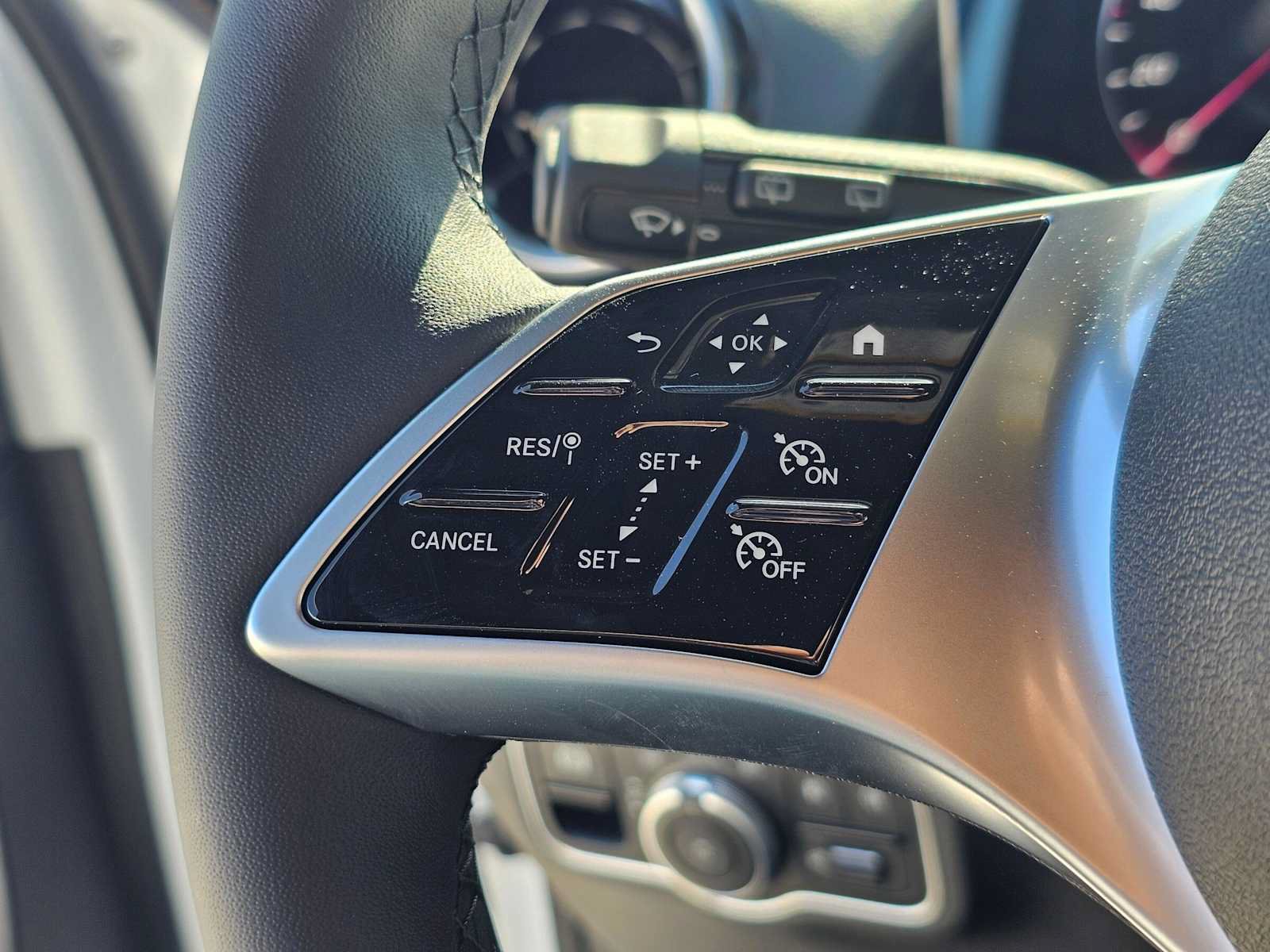 New 2026 Mercedes-Benz GLB 250 image 27