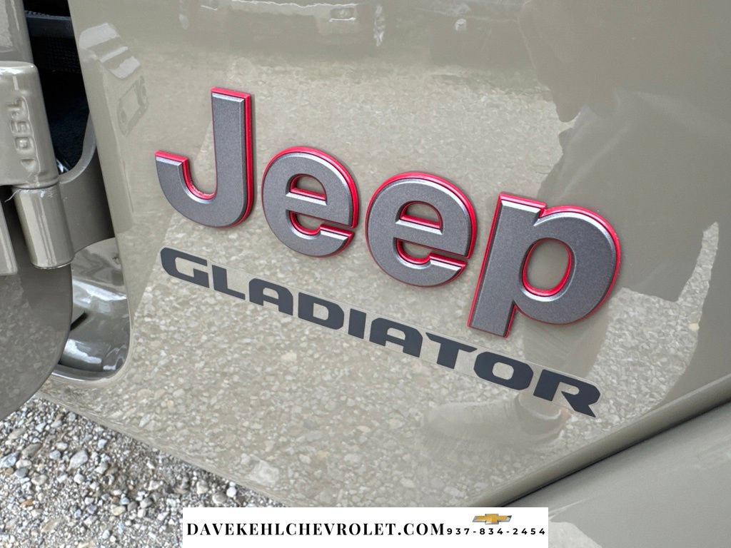 Used 2020 Jeep Gladiator Rubicon AWD/4WD image 38