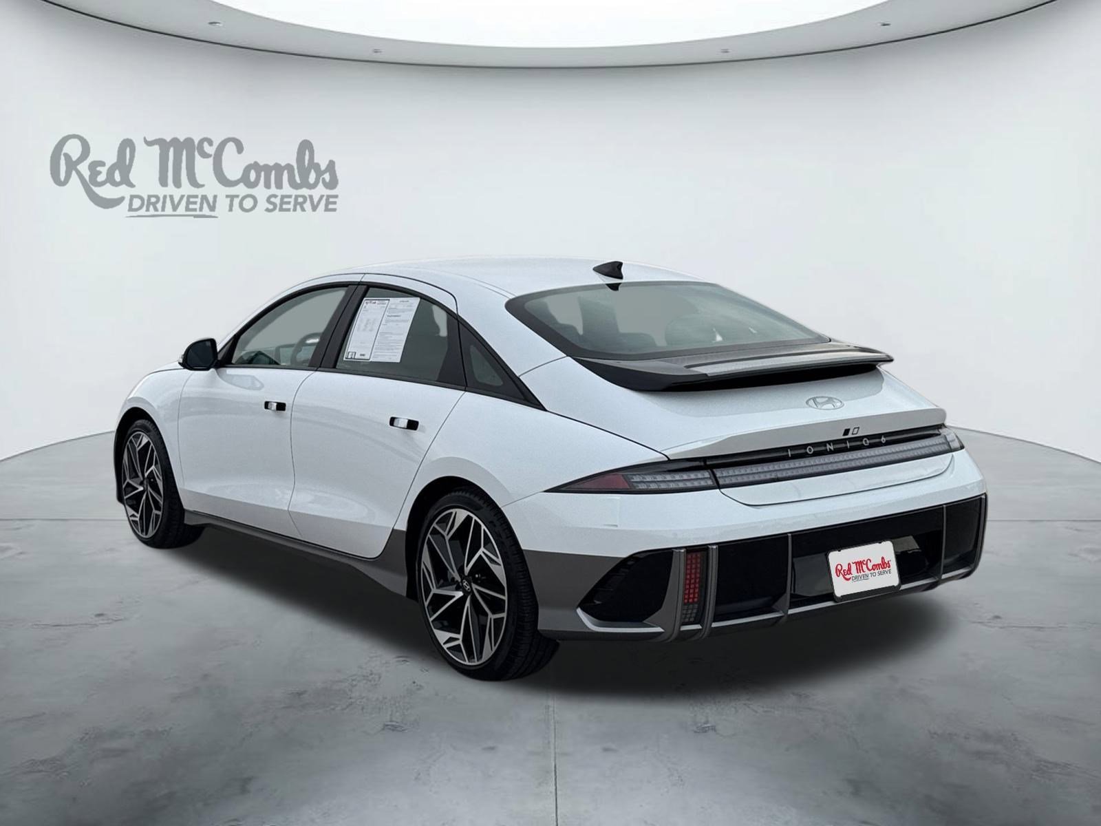 Certified 2025 Hyundai Ioniq 6 SEL image 3