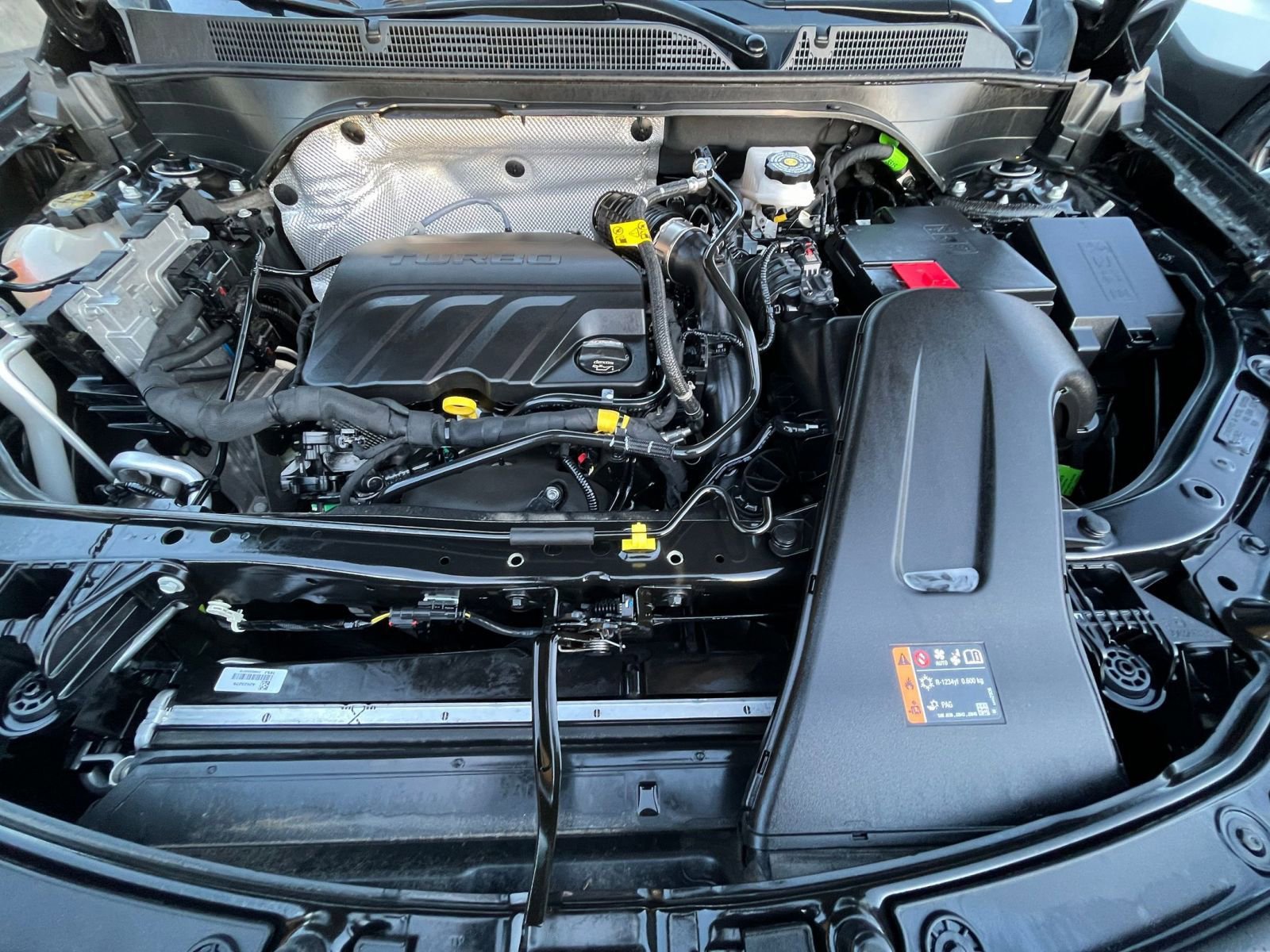 Used 2025 Buick Envista Preferred image 32