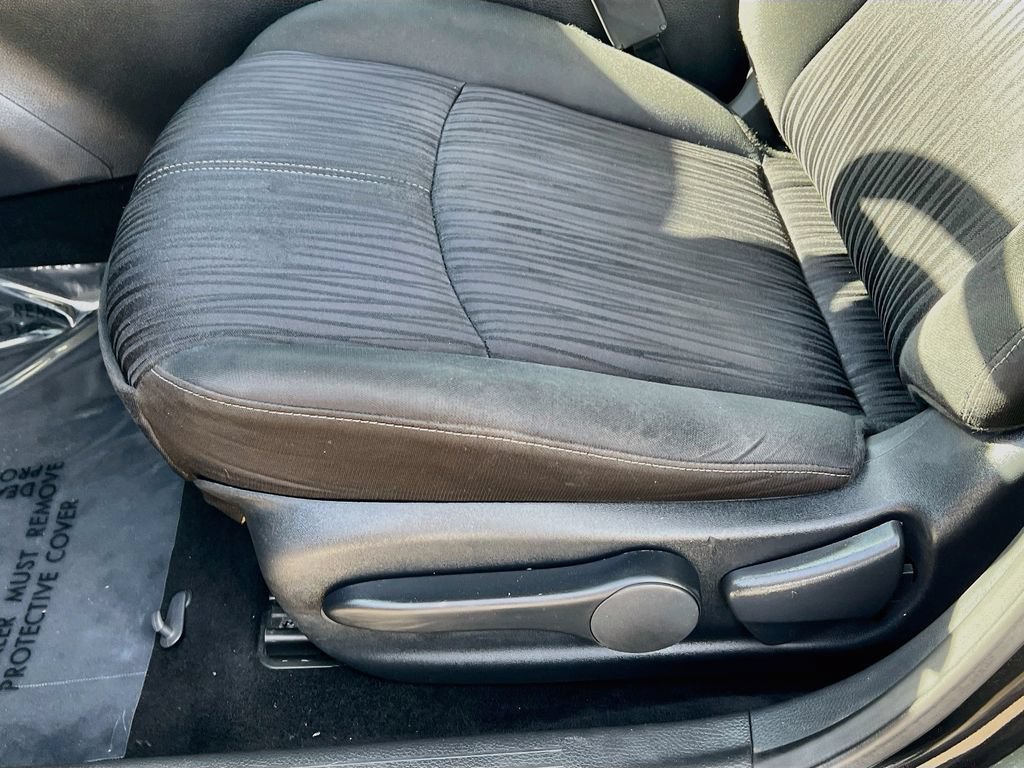Used 2018 Nissan Sentra SV FWD image 18