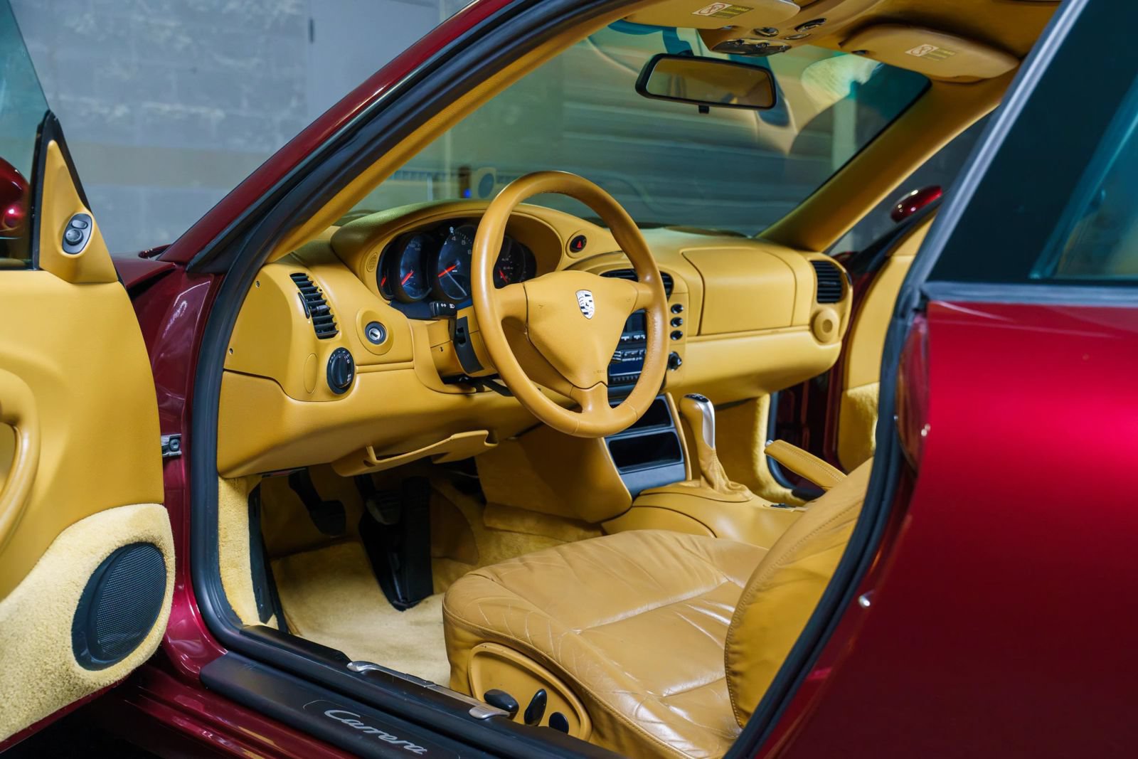 Used 2000 Porsche 911 Carrera image 11