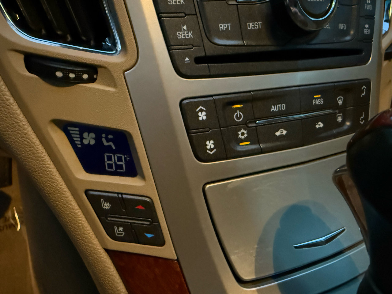 Used 2014 Cadillac CTS Premium image 27