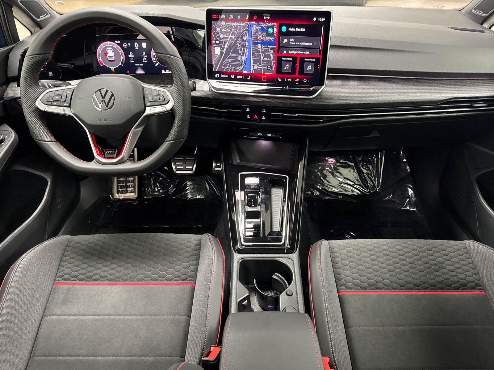 New 2026 Volkswagen Golf SE FWD image 12