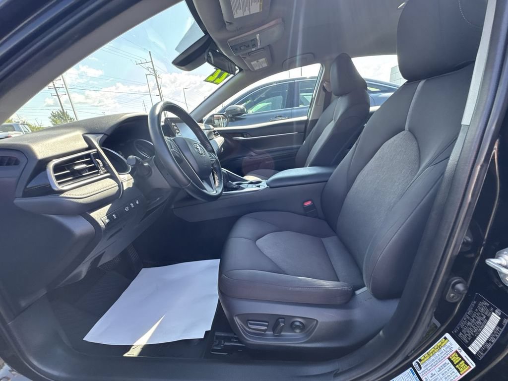 Used 2022 Toyota Camry LE w/ Cold Weather Package AWD/4WD image 17