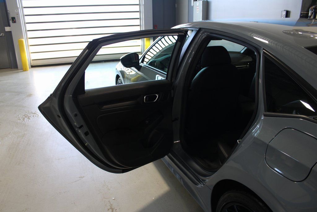 Used 2024 Honda Civic Sport image 18