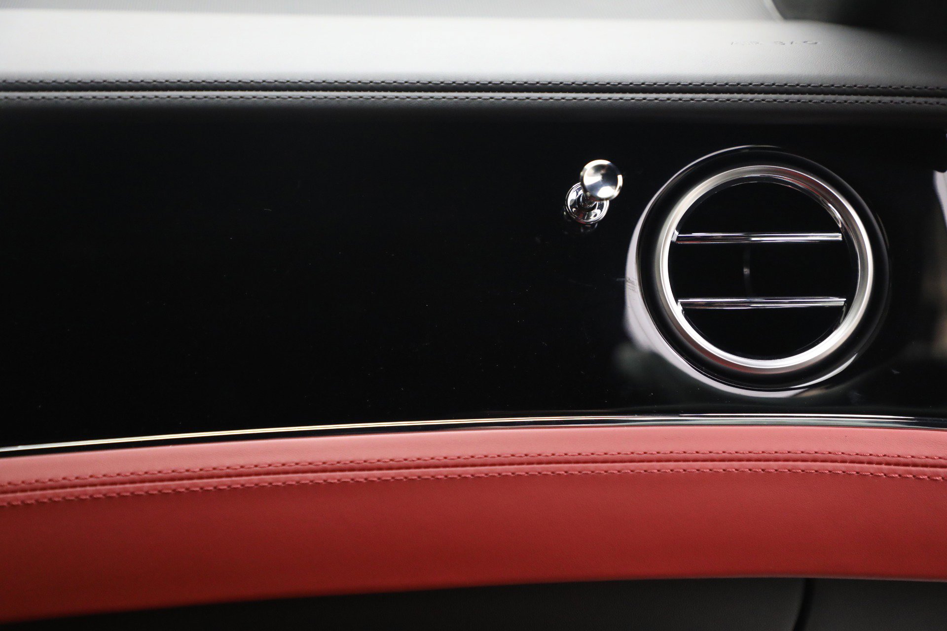 New 2026 Bentley Continental GT AWD/4WD image 24