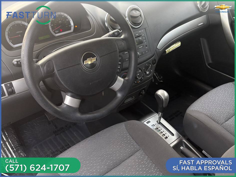 Used 2007 Chevrolet Aveo LT FWD image 18