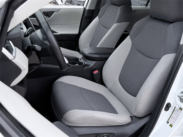 Certified 2021 Toyota RAV4 XLE image 27