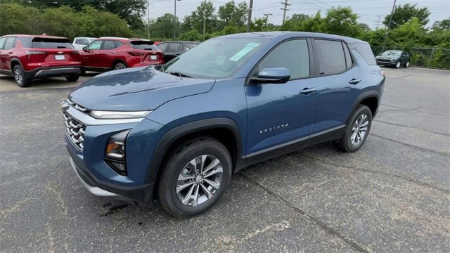 New 2026 Chevrolet Equinox LT w/ Convenience Package II image 6
