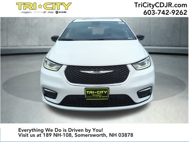 New 2026 Chrysler Pacifica Select image 8