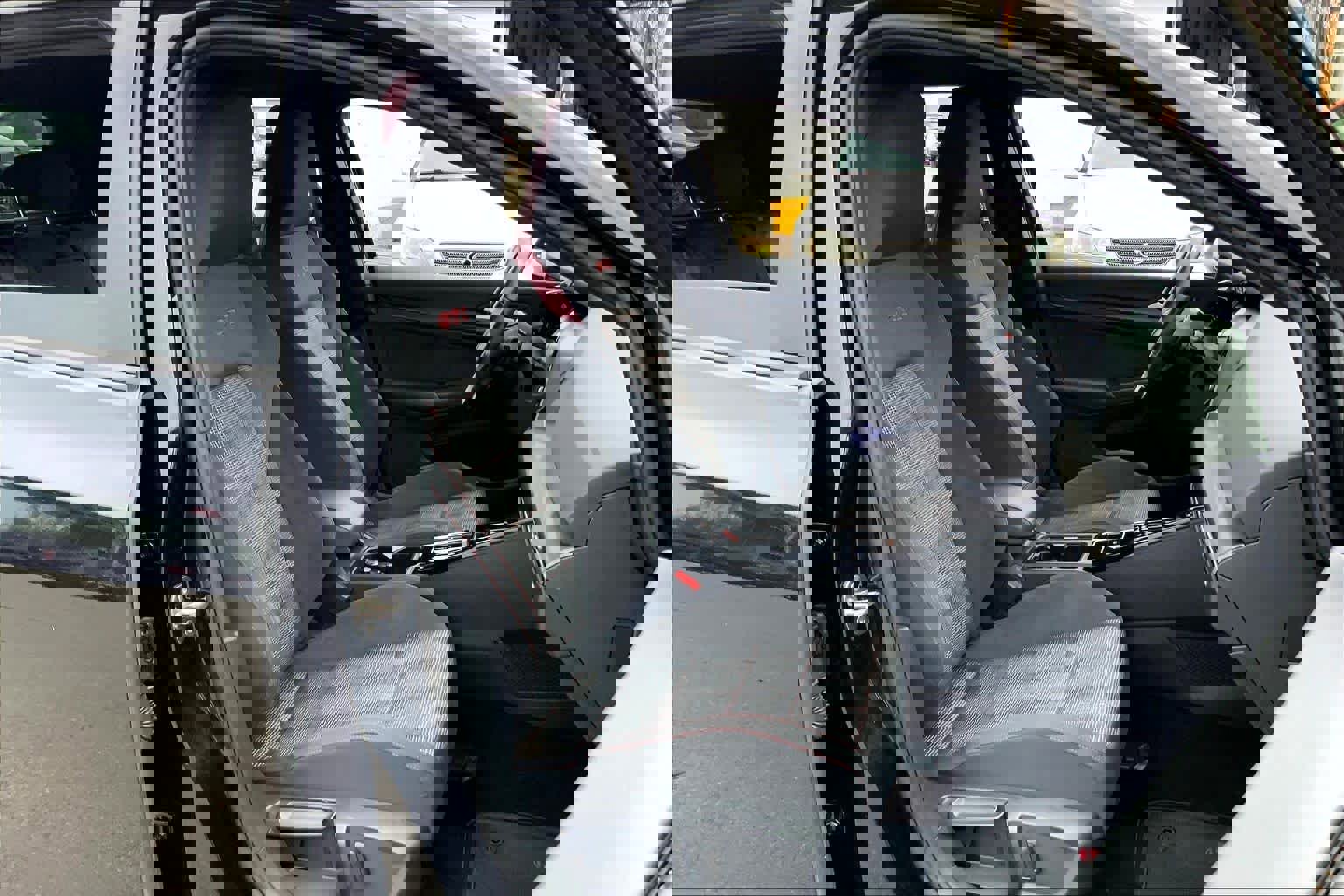 Used 2024 Volkswagen GTI S image 9