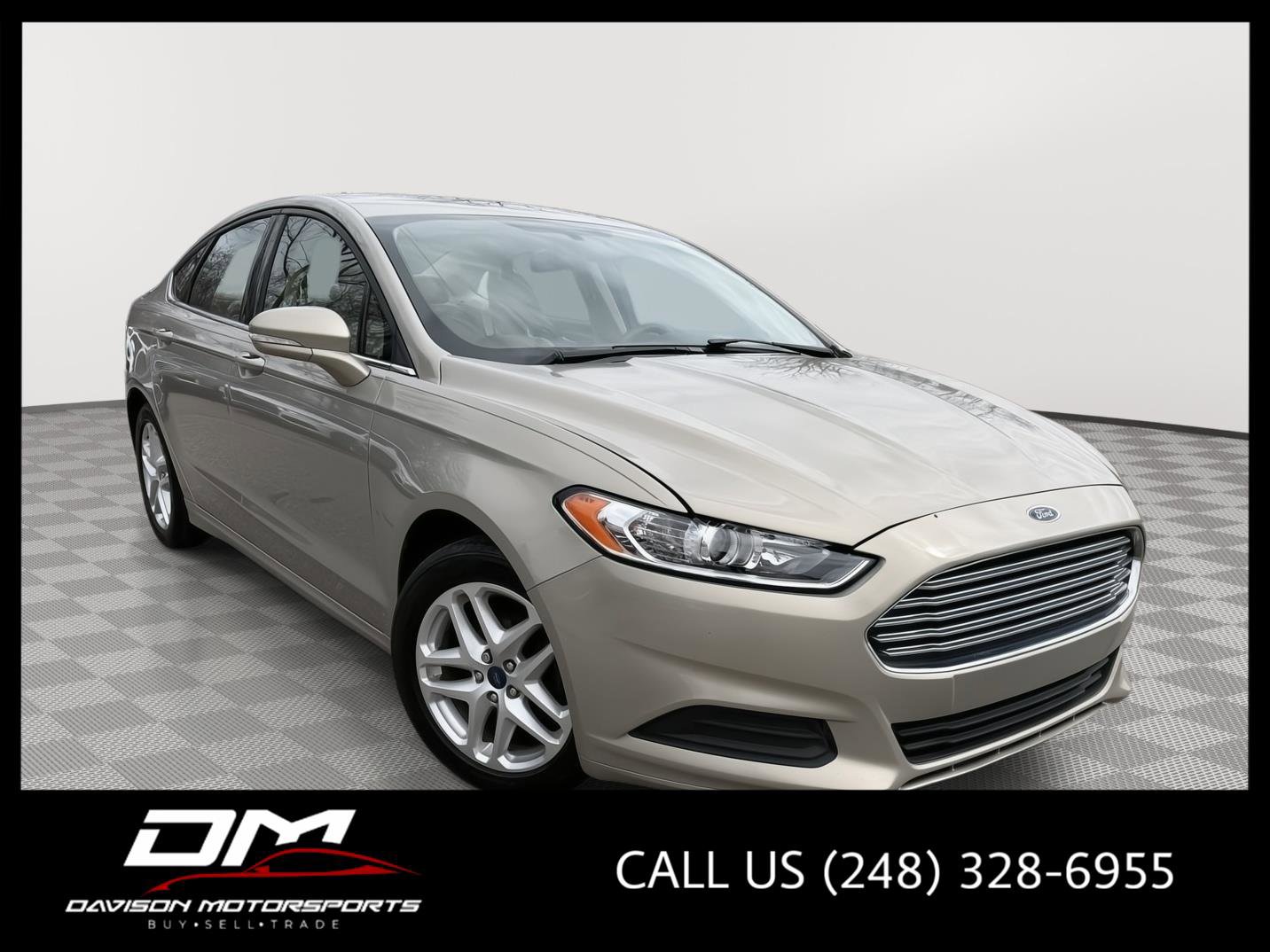 Used 2015 Ford Fusion SE image 1