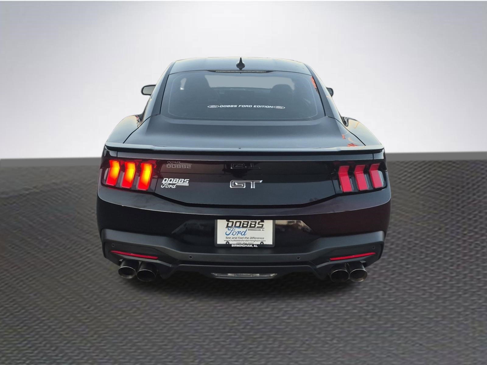 Used 2025 Ford Mustang GT RWD image 6
